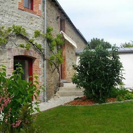 Domaine De Violaine Aigrefeuille-sur-Maine